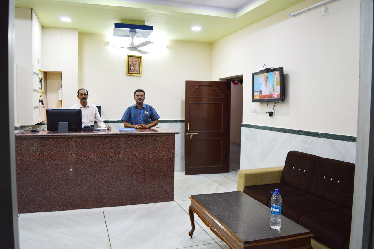 Hotel Laxmi Mahal