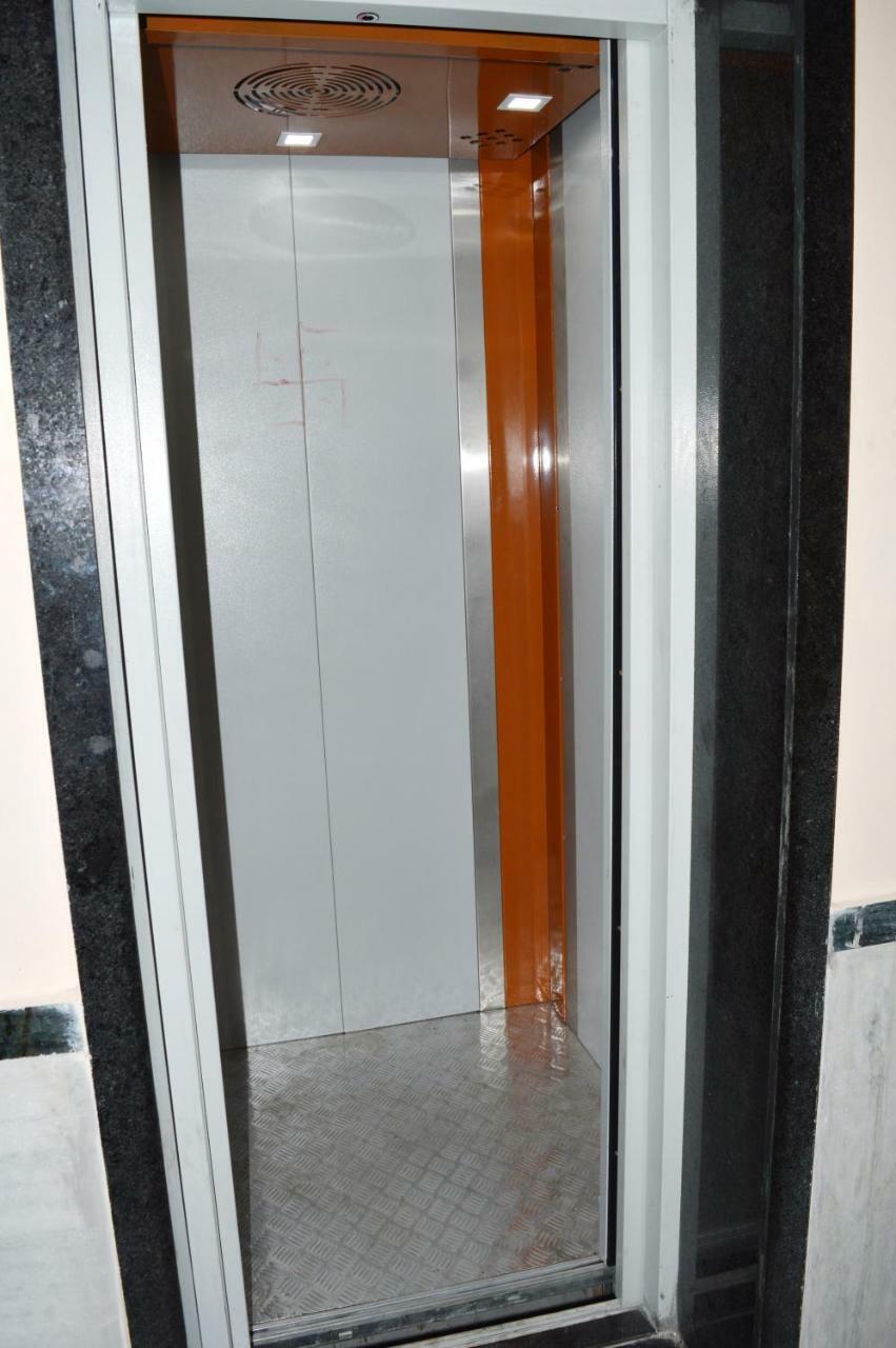Hotel Laxmi Mahal